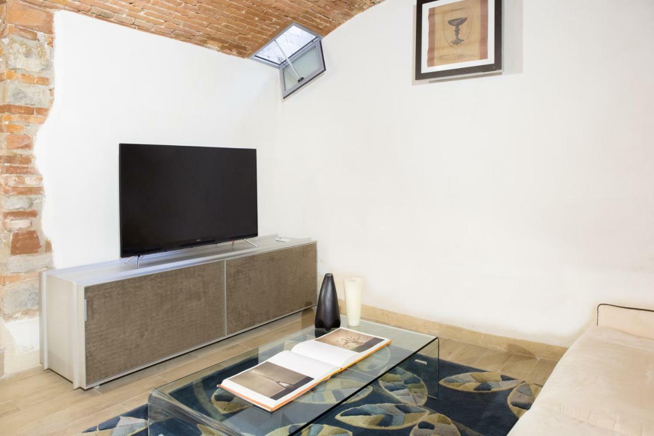 Giglio Apartments By Mmega Florence Ngoại thất bức ảnh